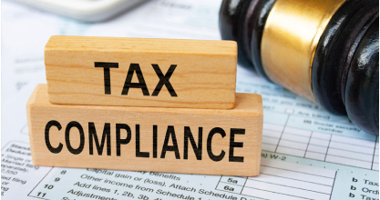 CA explaining ITR filing confirmation to business client